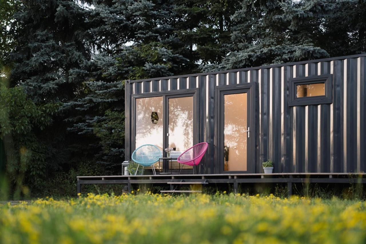 Container Apartment Decin Exterior photo
